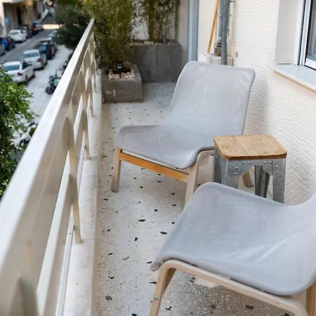 Modern Escape Steps From Seafront * Thessalonique